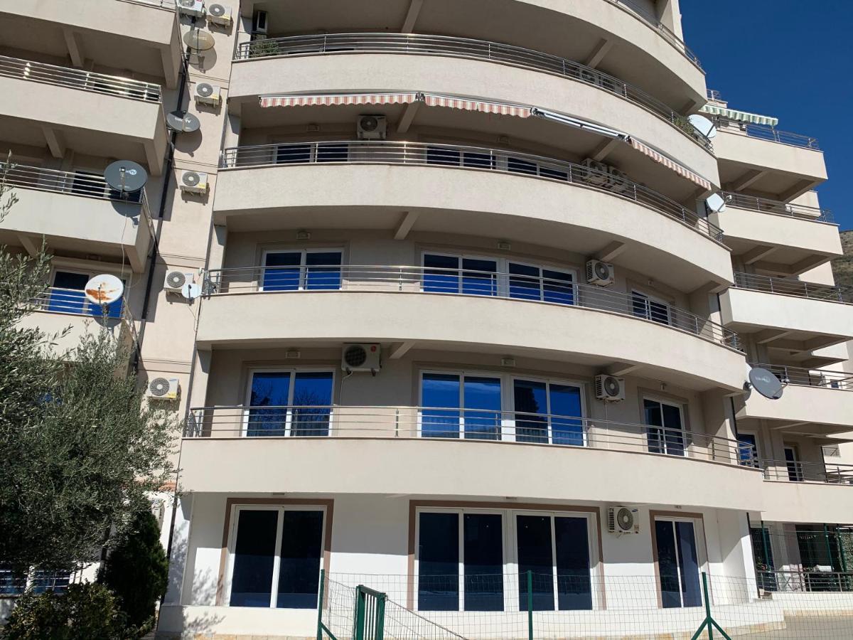 Sunny Apartment Petrovac エクステリア 写真